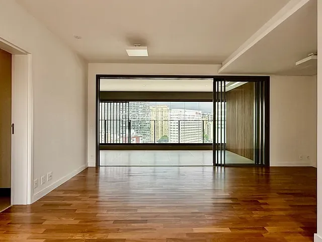 Apartamento 3 quartos e 4 banheiros, à venda, no bairro Vila Olímpia em São Paulo