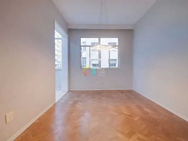 Apartamento com 176m² 4 quartos e 3 banheiros, à venda, no bairro Copacabana em Rio de Janeiro