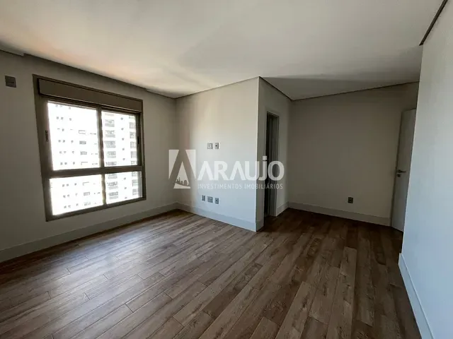 Apartamento com 223m² 3 quartos e 3 banheiros, à venda, no bairro Centro em Itajaí