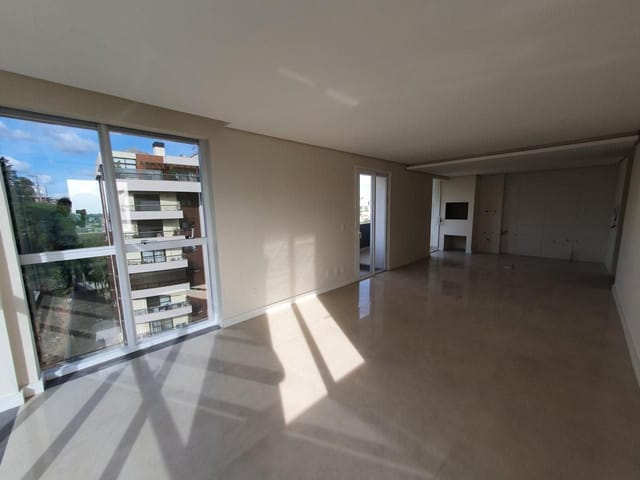 Cobertura / Penthouse 3 quartos e 3 banheiros, à venda, no bairro Jardim América em Caxias do Sul