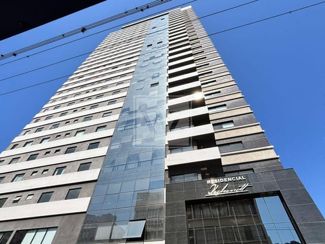 Apartamento com 394m² 3 quartos e 4 banheiros, à venda, no bairro Centro em Ponta Grossa