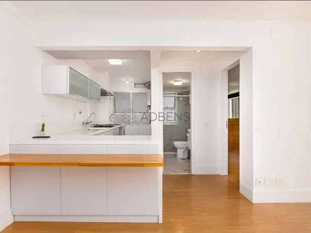 Apartamento 1 quarto e 1 banheiro, para alugar, no bairro Itaim Bibi em São Paulo