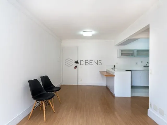 Apartamento 1 quarto e 1 banheiro, para alugar, no bairro Itaim Bibi em São Paulo