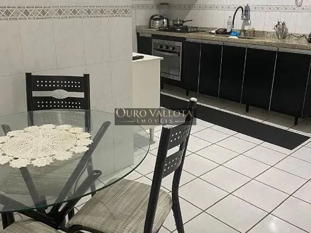 Apartamento com 90m² 2 quartos e 1 banheiro, à venda, no bairro Vila Assunção em Praia Grande