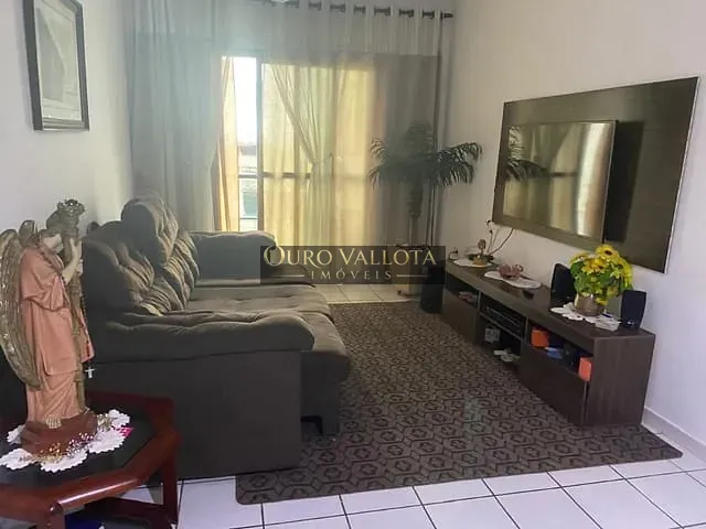 Apartamento com 90m² 2 quartos e 1 banheiro, à venda, no bairro Vila Assunção em Praia Grande