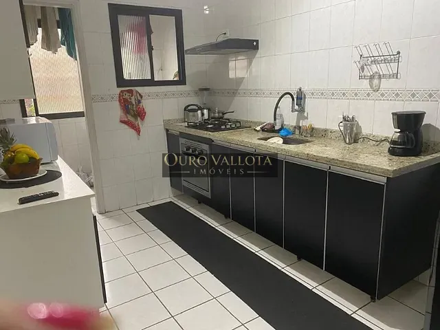 Apartamento com 90m² 2 quartos e 1 banheiro, à venda, no bairro Vila Assunção em Praia Grande