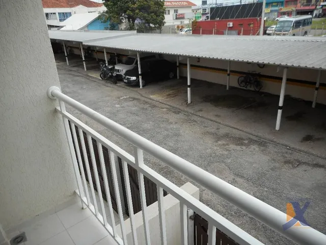 Apartamento 3 quartos e 1 banheiro, à venda, no bairro Sítio Cercado em Curitiba