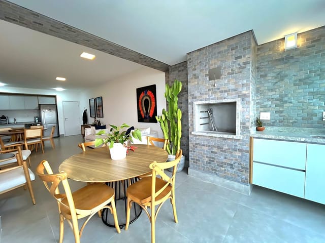 Apartamento 4 quartos e 5 banheiros, para alugar, no bairro Centro em Bertioga