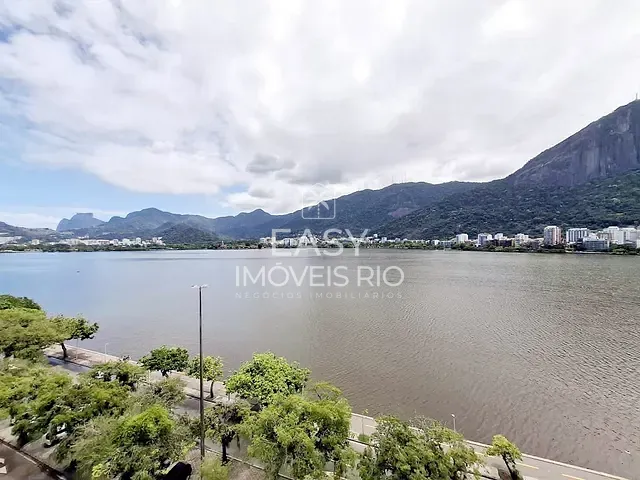 Apartamento 4 quartos e 5 banheiros, à venda, no bairro Lagoa em Rio de Janeiro