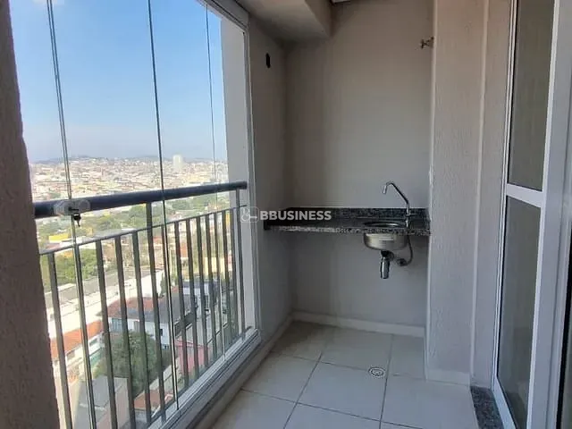 Apartamento com 49m² 2 quartos e 1 banheiro, para alugar, no bairro Vila Pires em Santo André