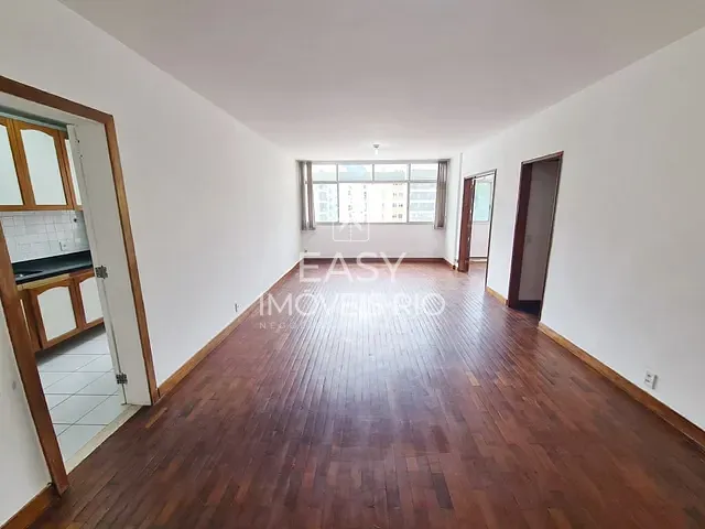 Apartamento 4 quartos e 3 banheiros, à venda, no bairro Lagoa em Rio de Janeiro
