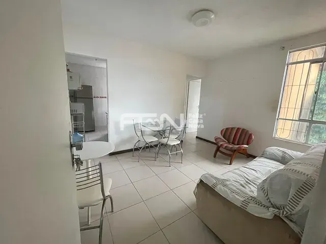Apartamento 2 quartos e 1 banheiro, à venda, no bairro Camaçari de Dentro em Camaçari