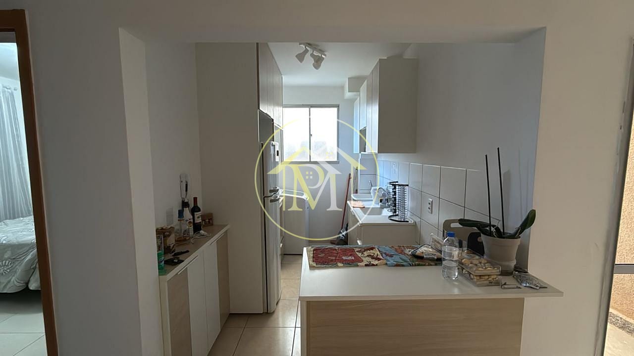 Apartamento à venda com 2 quartos, 10m² - Foto 2