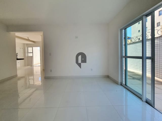 Apartamento com 174m² 3 quartos e 2 banheiros, à venda, no bairro Inconfidentes em Não informado