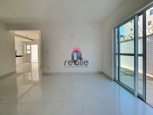 Apartamento com 174m² 3 quartos e 2 banheiros, à venda, no bairro Inconfidentes em Não informado