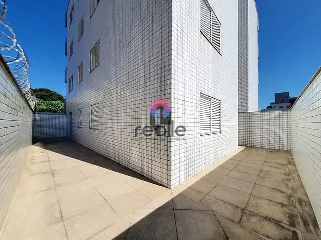 Apartamento com 174m² 3 quartos e 2 banheiros, à venda, no bairro Inconfidentes em Não informado