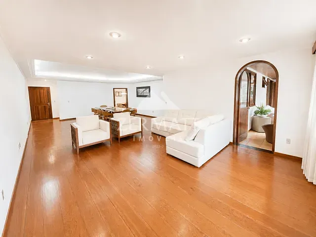 Apartamento com 439m² 4 quartos e 4 banheiros, à venda, no bairro Bom Retiro em Blumenau