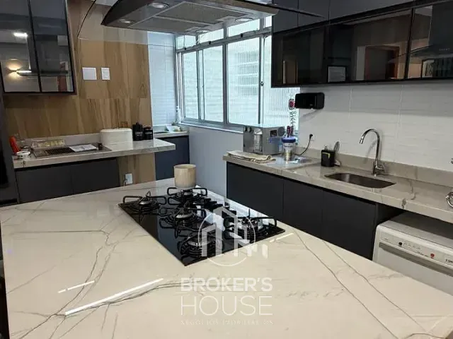 Apartamento 3 quartos e 2 banheiros, à venda, no bairro de Lourdes em Vitória