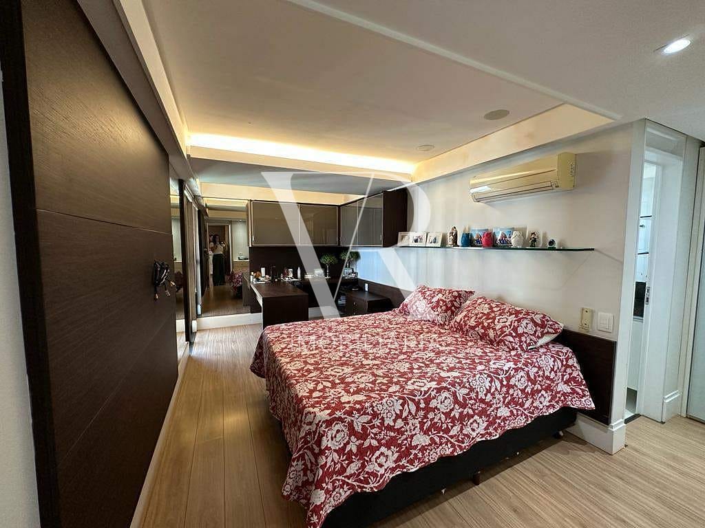 Apartamento à venda com 4 quartos, 380m² - Foto 15