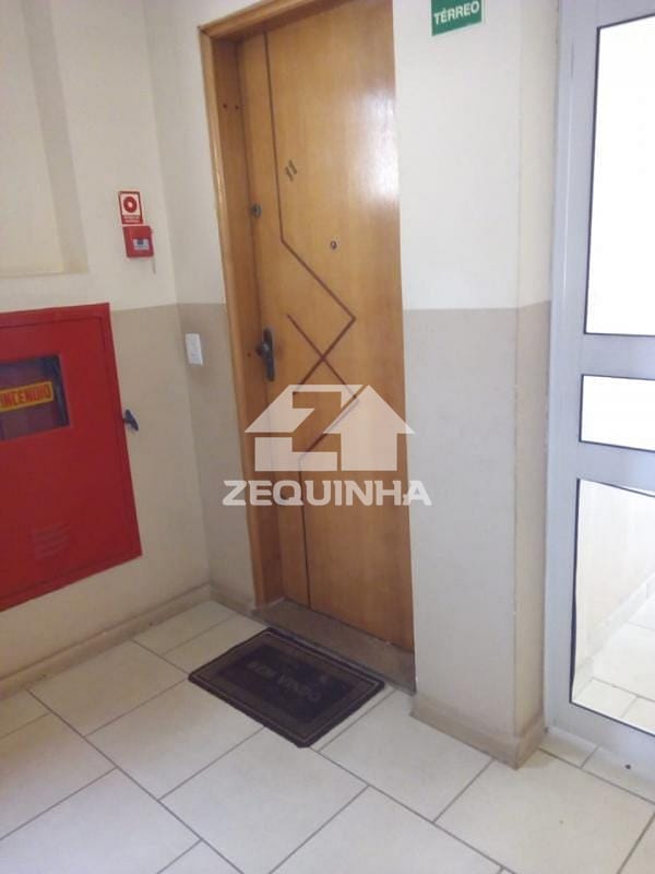 Apartamento à venda com 2 quartos, 54m² - Foto 12