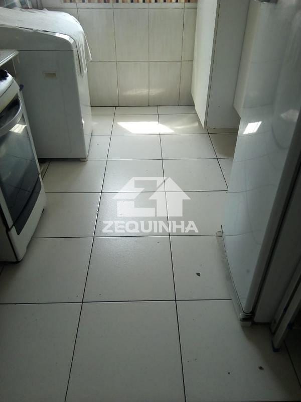 Apartamento à venda com 2 quartos, 54m² - Foto 4