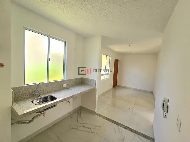 Apartamento 2 quartos e 1 banheiro, à venda, no bairro Cidade Industrial 2 em Londrina