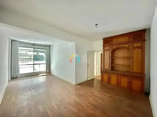 Apartamento com 130m² 4 quartos e 3 banheiros, à venda, no bairro Laranjeiras em Rio de Janeiro