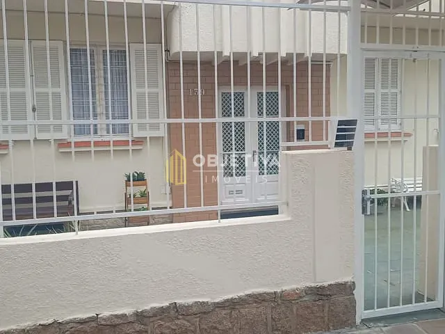 Apartamento 2 quartos e 2 banheiros, à venda, no bairro Auxiliadora em Porto Alegre