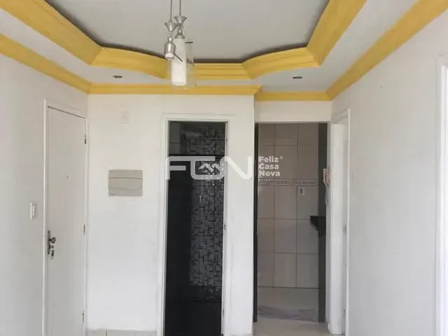 Apartamento 2 quartos e 1 banheiro, à venda, no bairro Industrial em Camaçari