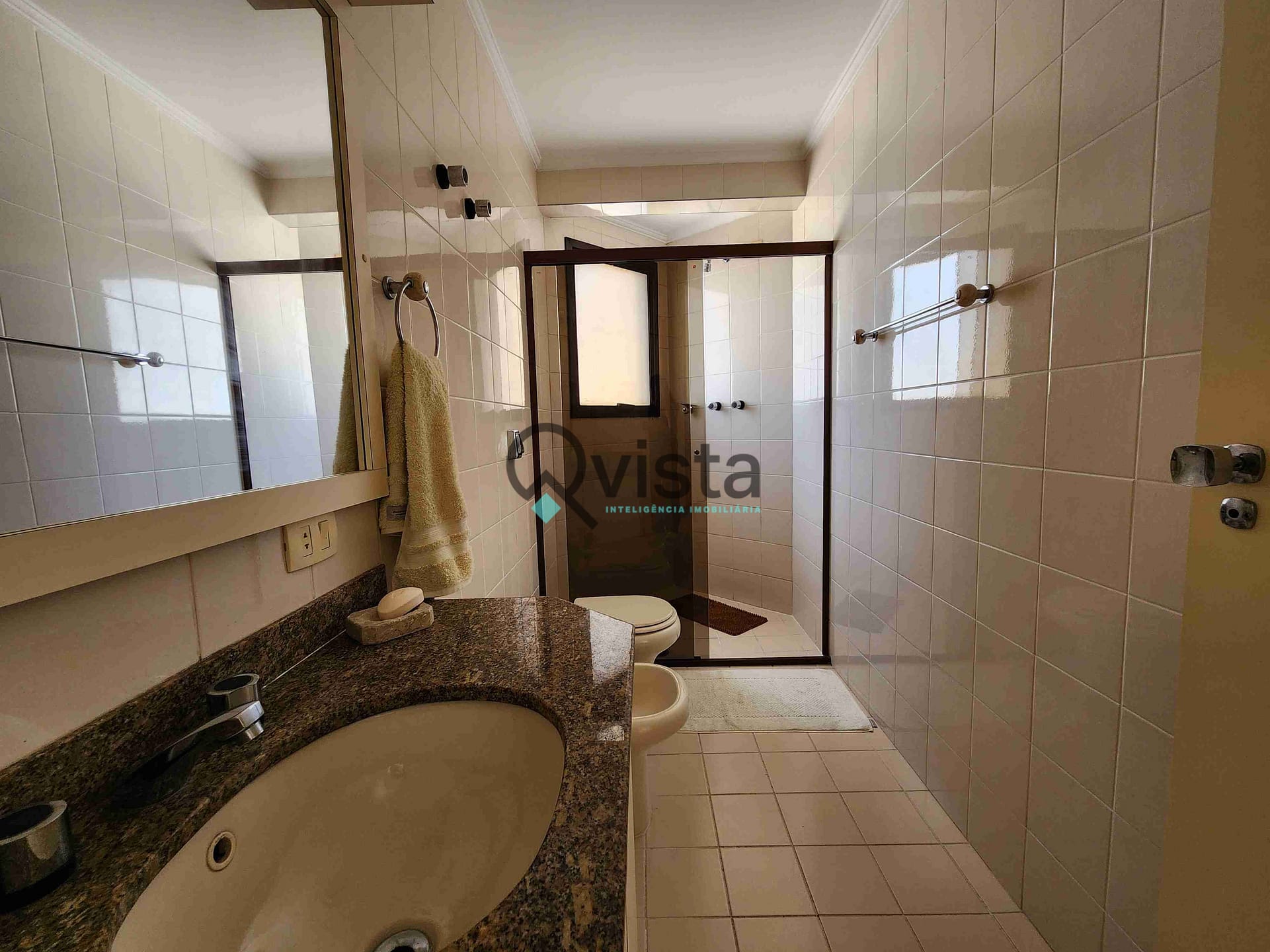 Apartamento à venda com 3 quartos, 110m² - Foto 17