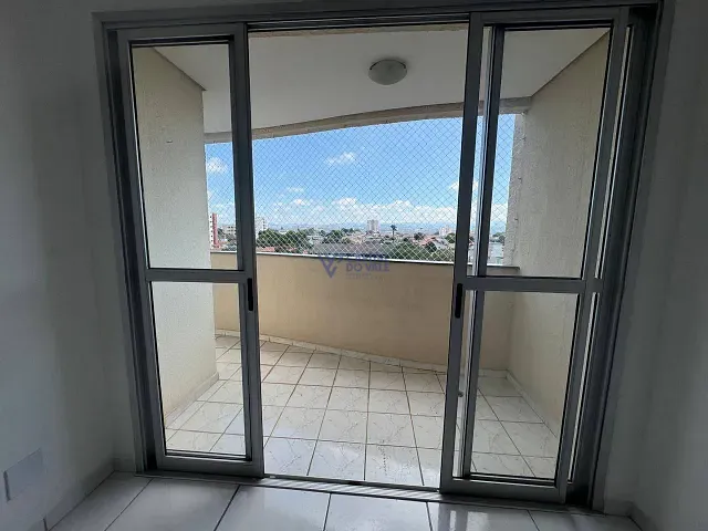 Apartamento 2 quartos e 1 banheiro, para alugar, no bairro Jardim das Indústrias em São José dos Campos