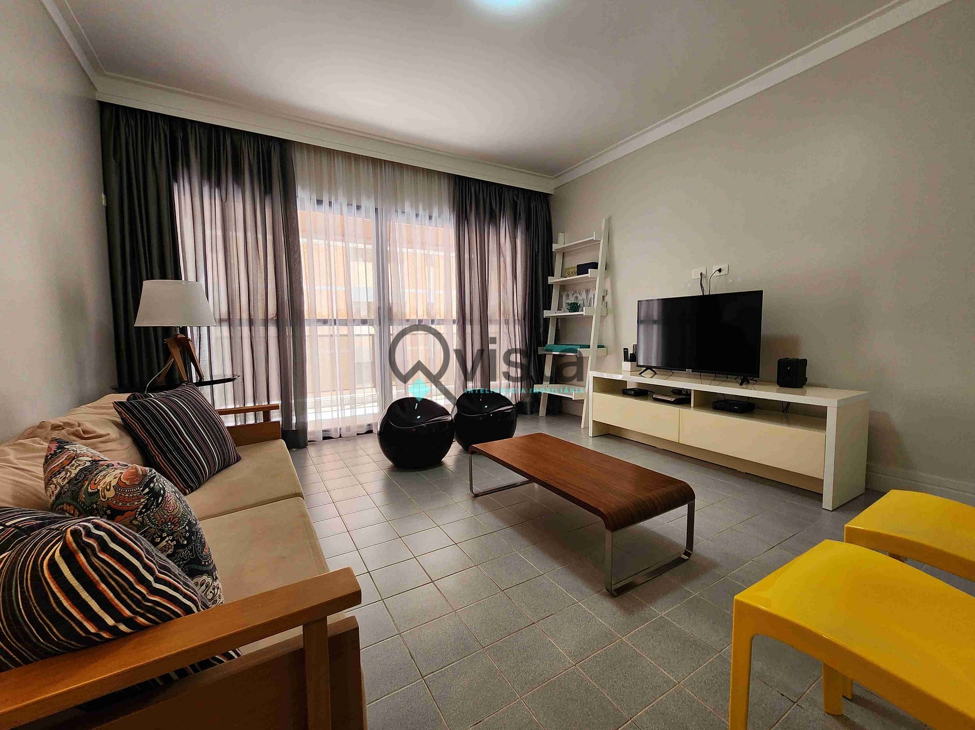 Apartamento à venda com 3 quartos, 110m² - Foto 3