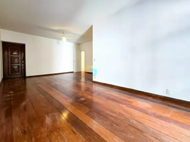 Apartamento com 120m² 3 quartos e 3 banheiros, à venda, no bairro Botafogo em Rio de Janeiro