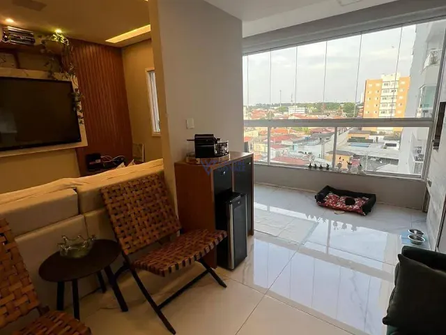 Apartamento 2 quartos e 1 banheiro, à venda, no bairro Jardim Califórnia em Jacareí