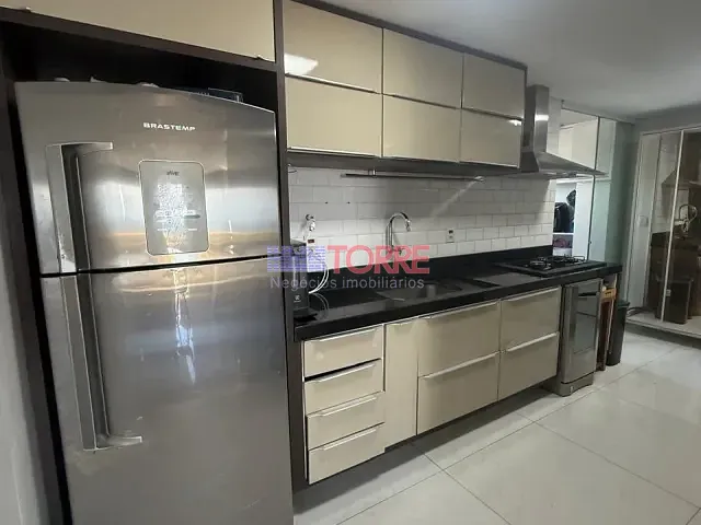 Apartamento 3 quartos e 3 banheiros, para alugar, no bairro Centro em Ilhéus