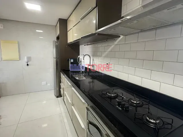 Apartamento 3 quartos e 3 banheiros, para alugar, no bairro Centro em Ilhéus