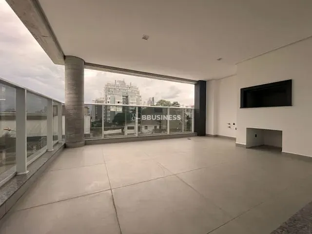 Apartamento 3 quartos e 4 banheiros, à venda, no bairro Panazzolo em Caxias do Sul