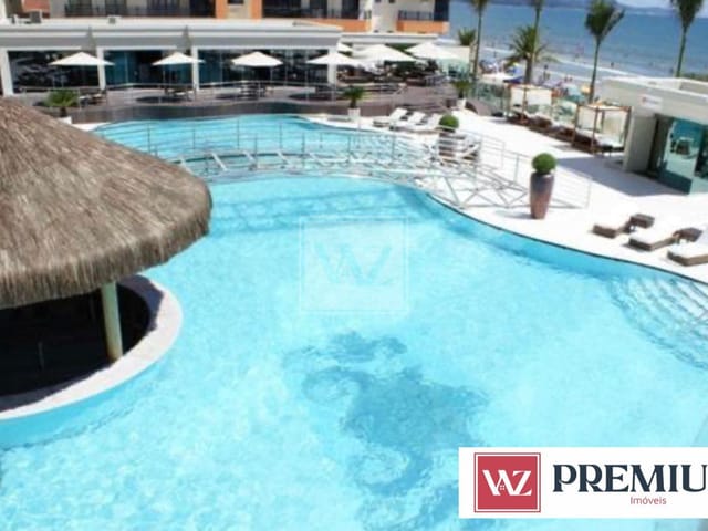 Apartamento com 363m² 4 quartos e 5 banheiros, à venda, no bairro Meia Praia em Itapema