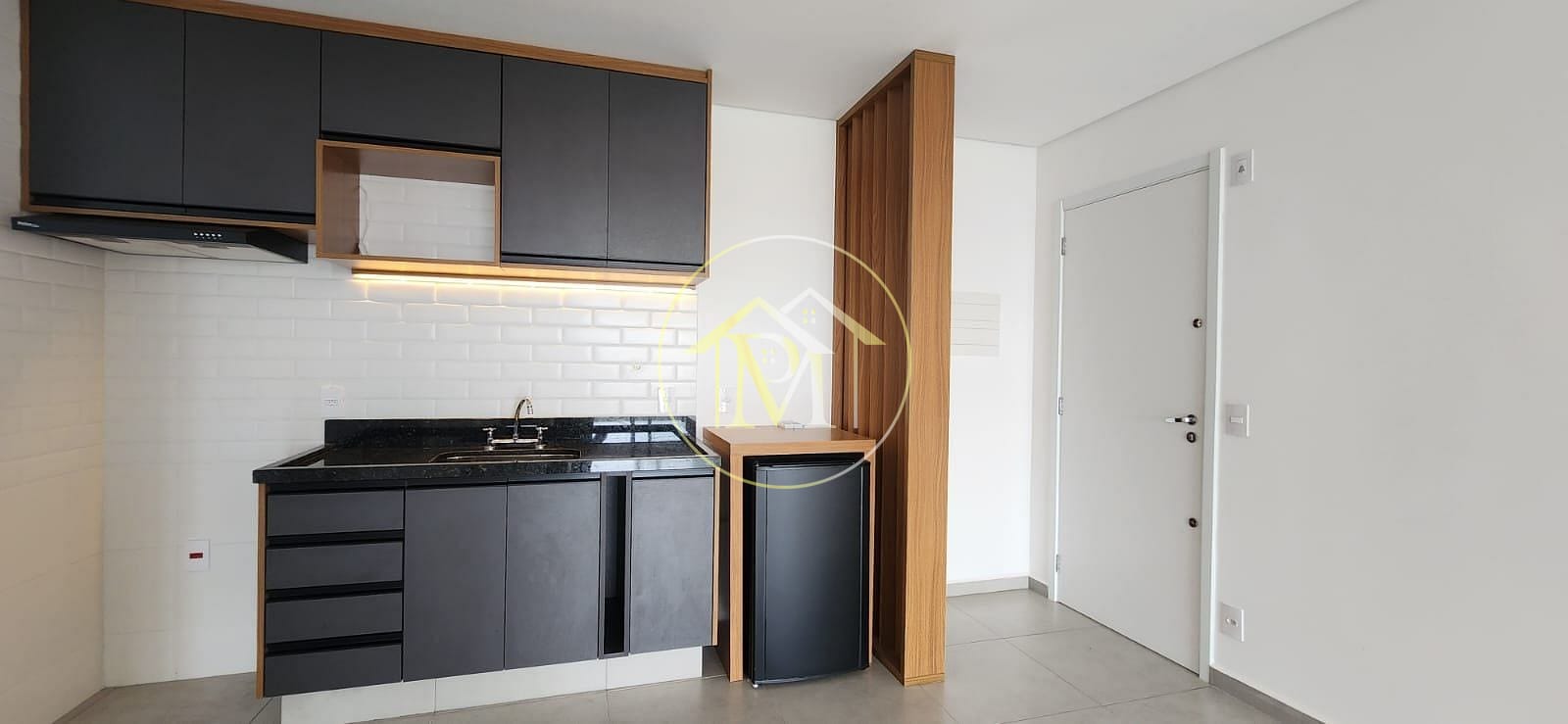 Apartamento para alugar com 2 quartos, 72m² - Foto 4