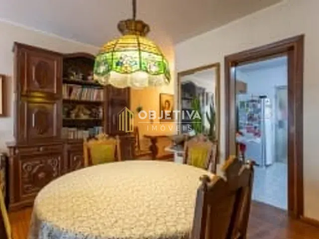 Apartamento 3 quartos e 3 banheiros, à venda, no bairro Petrópolis em Porto Alegre