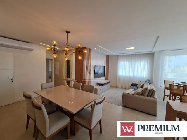 Apartamento com 228m² 3 quartos e 4 banheiros, à venda, no bairro Centro em Balneário Camboriú