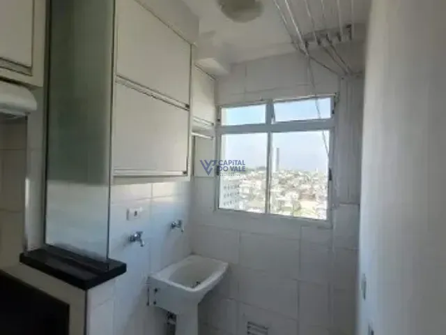 Apartamento 2 quartos e 1 banheiro, para alugar, no bairro Loteamento Villa Branca em Jacareí
