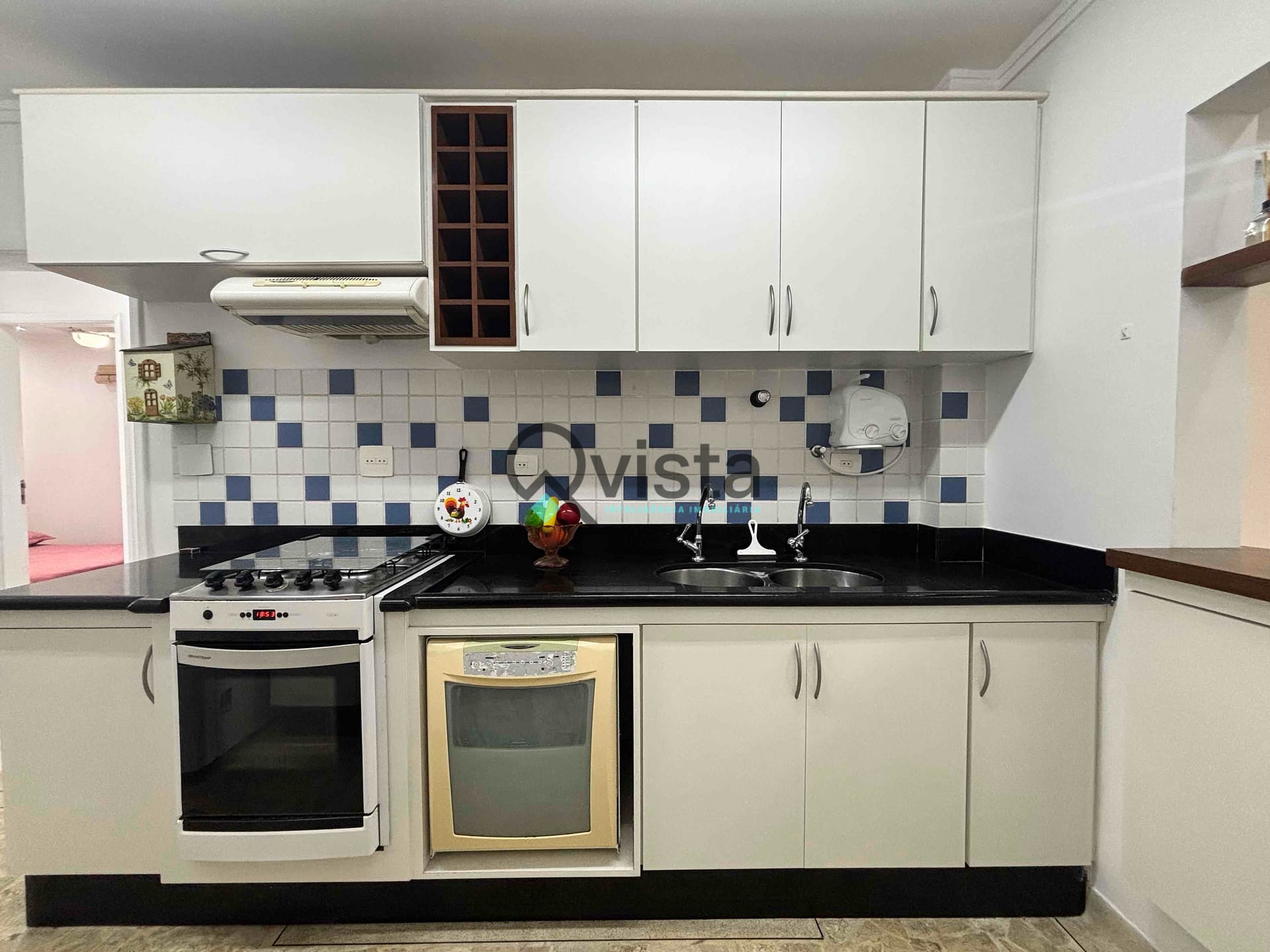 Apartamento à venda com 3 quartos, 95m² - Foto 11