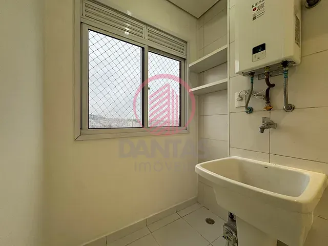 Apartamento 2 quartos e 1 banheiro, para alugar, no bairro Jardim das Flores em Osasco