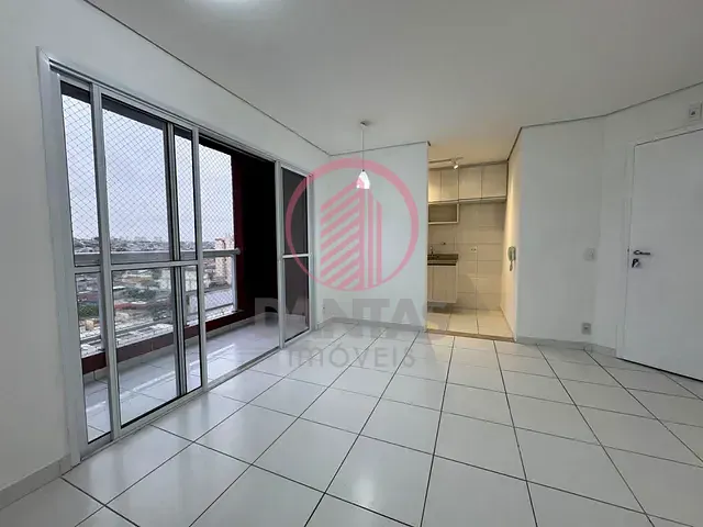 Apartamento 2 quartos e 1 banheiro, para alugar, no bairro Jardim das Flores em Osasco