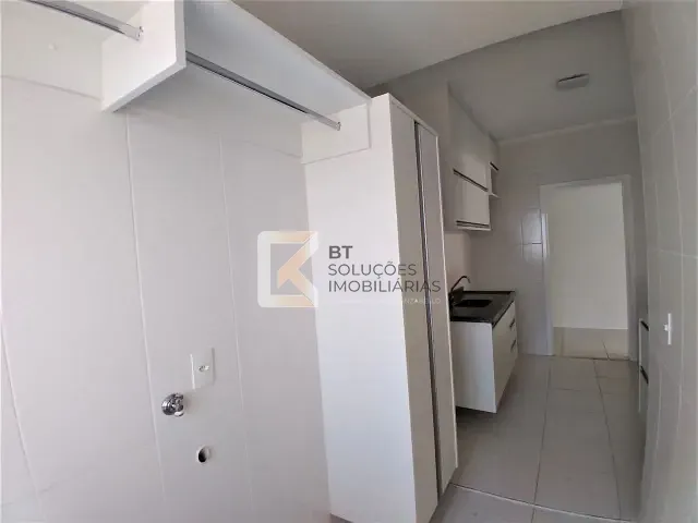 Apartamento 2 quartos e 1 banheiro, para alugar, no bairro Parque São Lourenço em Indaiatuba