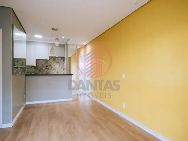Apartamento com 65m² 3 quartos e 2 banheiros, à venda, no bairro Umuarama em Osasco