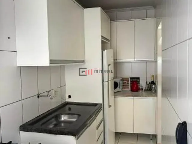 Apartamento 2 quartos e 3 banheiros, à venda, no bairro Nossa Senhora de Lourdes em Londrina