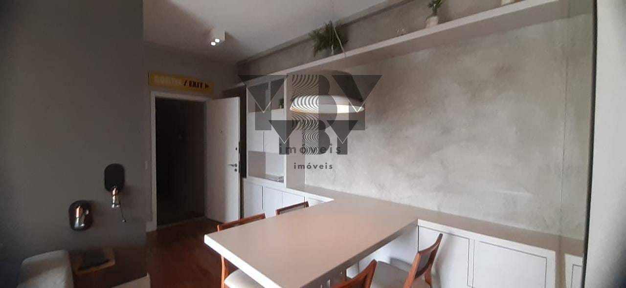 Apartamento à venda com 2 quartos, 67m² - Foto 10