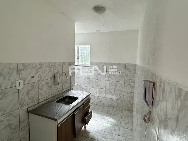 Apartamento 2 quartos e 1 banheiro, à venda, no bairro Gleba B em Camaçari